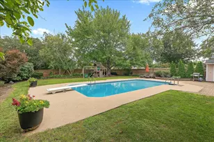 118 Beechcraft Dr, New Lenox, IL 60451 - Photo 37