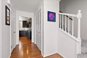 118 Beechcraft Dr, New Lenox, IL 60451 - Photo 11