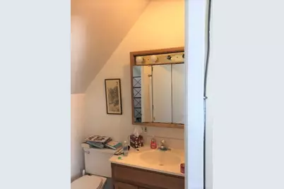 1749 W Barry Avenue, Chicago, IL 60657 - Photo 19