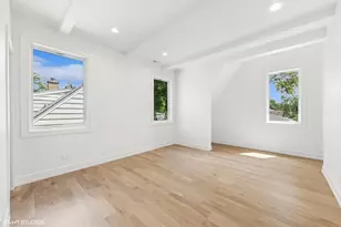 936 S Mitchell Ave, Elmhurst, IL 60126 - Photo 21