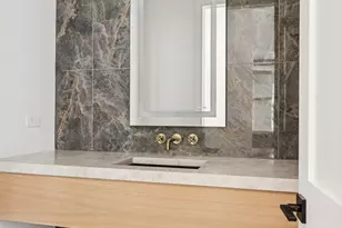 936 S Mitchell Ave, Elmhurst, IL 60126 - Photo 11