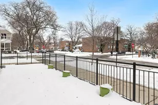 5748 N Hermitage Ave, Chicago, IL 60660 - Photo 31