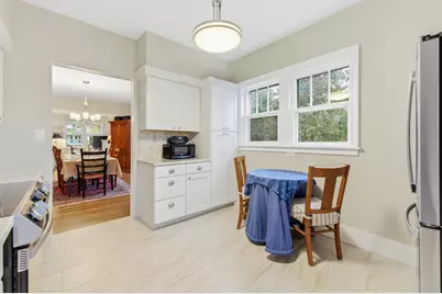 312 E Lincoln Avenue, Wheaton, IL 60187 - Photo 15