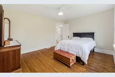 312 E Lincoln Avenue, Wheaton, IL 60187 - Photo 21