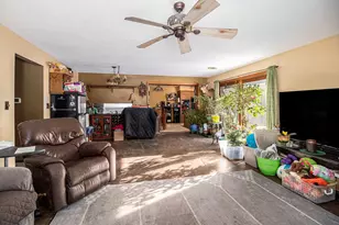 3N662 Elizabeth St, Addison, IL 60101 - Photo 13