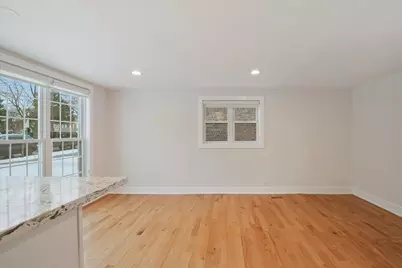 3732 W Columbia Avenue, Lincolnwood, IL 60712 - Photo 13