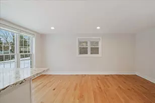 3732 W Columbia Ave, Lincolnwood, IL 60712 - Photo 13