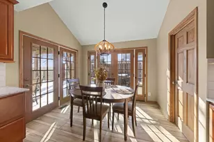 1402 Cherry Dr, Batavia, IL 60510 - Photo 13