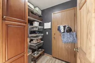 1402 Cherry Dr, Batavia, IL 60510 - Photo 15