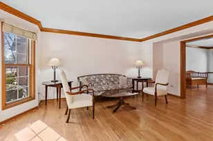 723 Mesa Dr, Naperville, IL 60565 - Photo 5