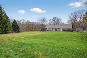 3727 Cherokee Dr, Johnsburg, IL 60051 - Photo 29