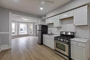 1913 S Troy St, Chicago, IL 60623 - Photo 13