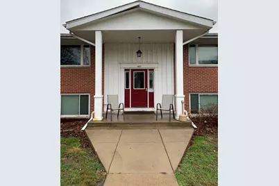 407 E Seminole Street E #5, Dwight, IL 60420 - Photo 1