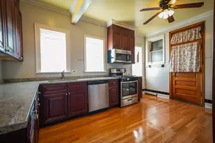 3927 Kirk St, Skokie, IL 60076 - Photo 13