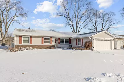 620 Chelmsford Lane, Elk Grove Village, IL 60007 - Photo 25