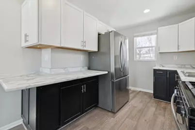 609 Trenton Avenue, Rockford, IL 61102 - Photo 9