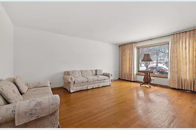 168 W Normandy Drive, Chicago Heights, IL 60411 - Photo 3