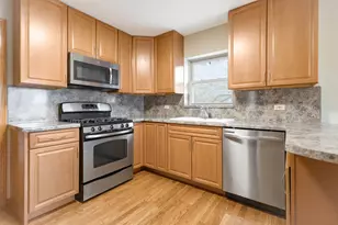 2931 N 76th Ave, Elmwood Park, IL 60707 - Photo 7