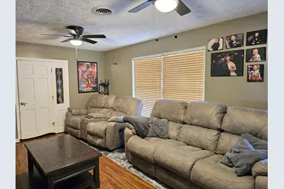 81 Dallas Drive, Harrisburg, IL 62946 - Photo 11