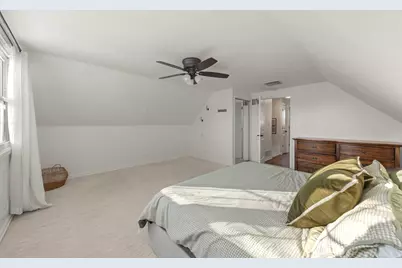 35 Cloverdale Lane, Schaumburg, IL 60194 - Photo 15