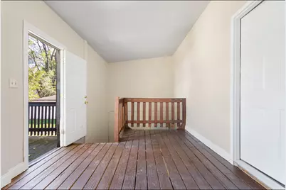 8821 S Princeton Avenue, Chicago, IL 60620 - Photo 9