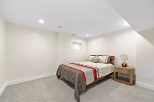 7413 S King Dr, Chicago, IL 60619 - Photo 33