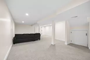 7413 S King Dr, Chicago, IL 60619 - Photo 35