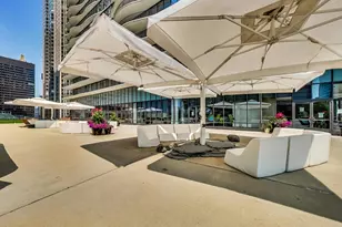 225 N Columbus Dr, Chicago, IL 60601 - Photo 37