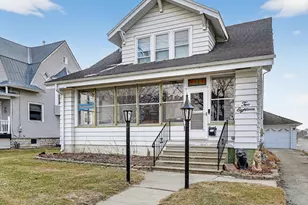 218 Lincoln Way, Dixon, IL 61021 - Photo 1