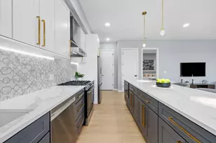 5830 N Lincoln Ave, Chicago, IL 60659 - Photo 3