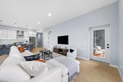 5830 N Lincoln Avenue #2W, Chicago, IL 60659 - Photo 13