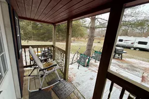 2878 Lazy Acre Rd, Odin, IL 62870 - Photo 9