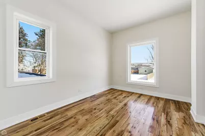 710 Greenbay Avenue, Calumet City, IL 60409 - Photo 27