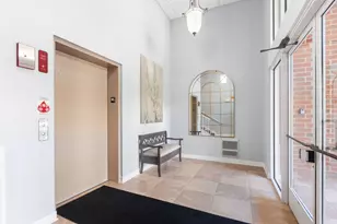 2671 Stone Cir, Geneva, IL 60134 - Photo 3