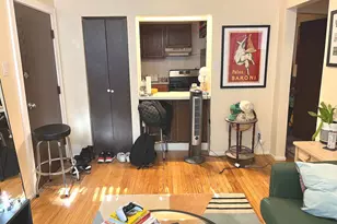 1127 W Farwell Ave, Chicago, IL 60626 - Photo 3