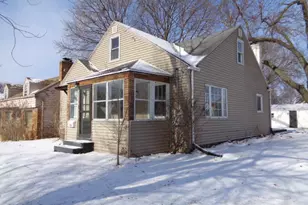 2342 17th Ave, Rockford, IL 61104 - Photo 3