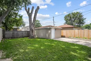 294 Madison Ave, Calumet City, IL 60409 - Photo 17