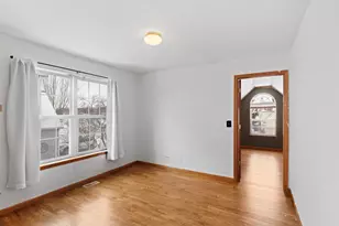 1917 W River Oaks Dr, Round Lake, IL 60073 - Photo 9