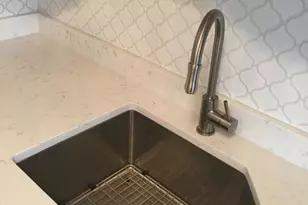 6161 N Hoyne Ave, Chicago, IL 60659 - Photo 5