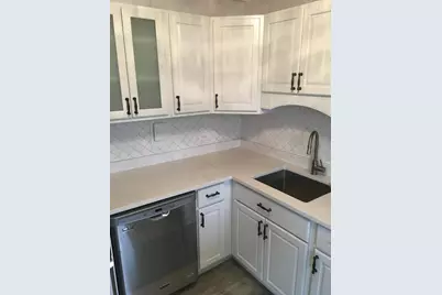 6161 N Hoyne Avenue #512, Chicago, IL 60659 - Photo 3