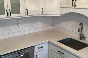 6161 N Hoyne Ave, Chicago, IL 60659 - Photo 3