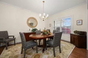 39W918 N Hathaway Ln, Geneva, IL 60134 - Photo 9