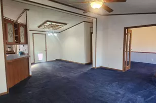 228 N Madison, Carthage, IL 62321 - Photo 5