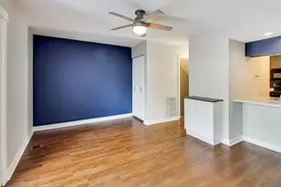 470 Ziegler Dr, Grayslake, IL 60030 - Photo 3