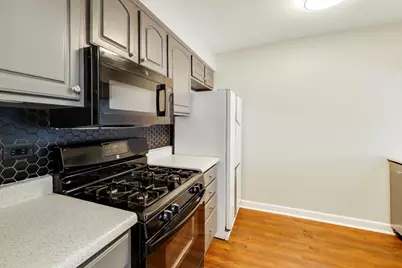 470 Ziegler Drive, Grayslake, IL 60030 - Photo 5