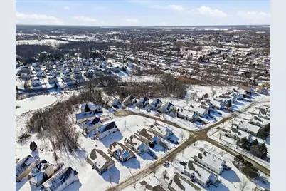 8 E Hague Drive, Antioch, IL 60002 - Photo 25