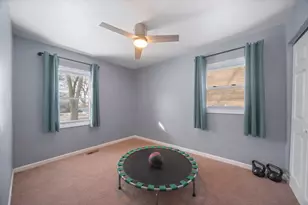 151 Egan Dr, Streamwood, IL 60107 - Photo 15