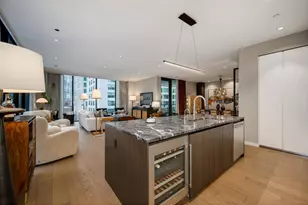 56 W Huron St, Chicago, IL 60654 - Photo 23