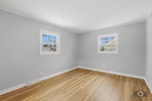 1017 N Main St, Wheaton, IL 60187 - Photo 17