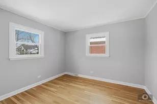 1017 N Main St, Wheaton, IL 60187 - Photo 15